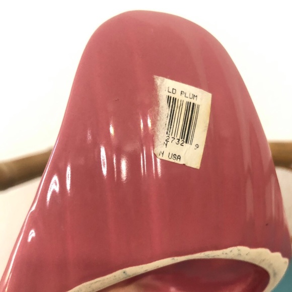 Vintage Ceramic Swan - Bubble Gum Pink - Picture 3 of 3